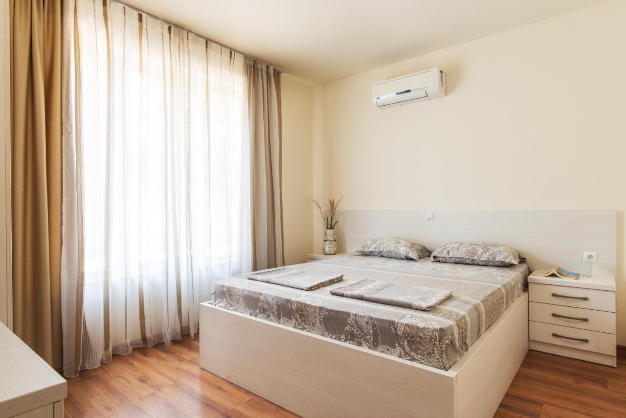 Santa Maria Apartments Achtopol Exterior foto